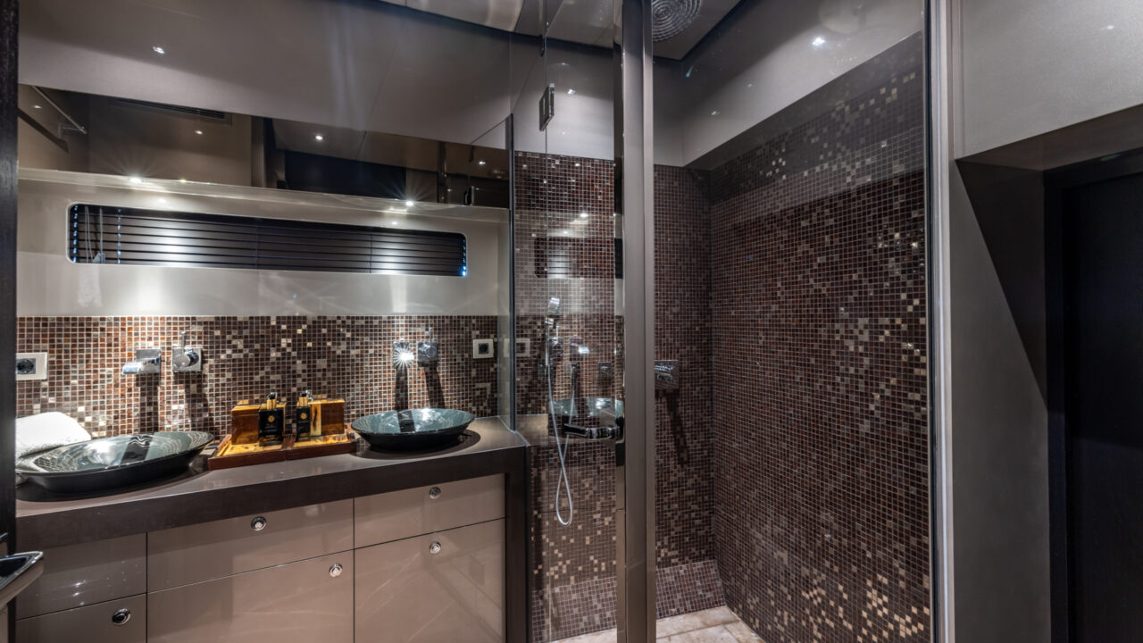 2024-04-03_Guy Fleury_Lengers_Lengers Lounge 60-65